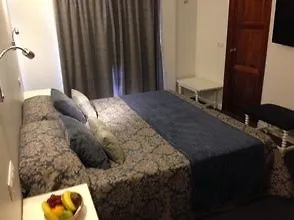 מלון Singala פורט דה פולנסה